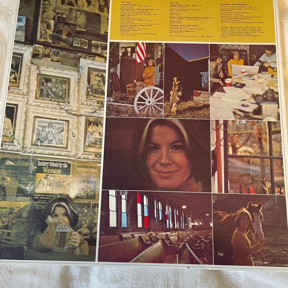 Vikki Carr Nashville By Carr LP Vinyl Gatefold Original 1970 LST-11001. - Picture 7 of 7